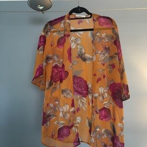 Lelis (Stitch Fix) floral kimono